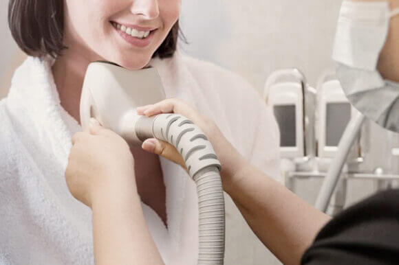 Reducción de papada con tecnología Cooltech